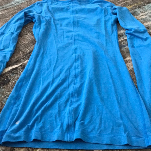 GUC Lululemon long sleeve shirt - Picture 2 of 4